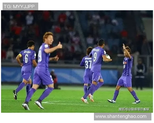 广州恒大客场1比0击败韩国蔚山现代，成功闯入亚冠八强