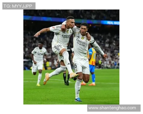 皇马和巴萨双雄继续领跑，西甲榜首争霸愈加激烈