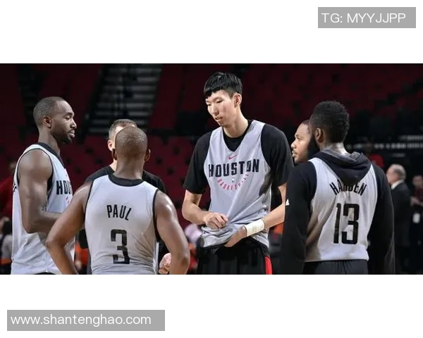 火箭队年轻阵容逐渐崛起，挑战老大哥