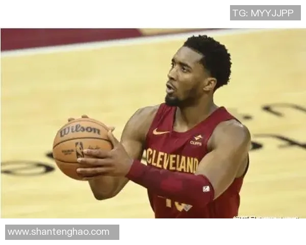 火箭球员因伤缺阵，战绩受影响仍努力保持前进态势