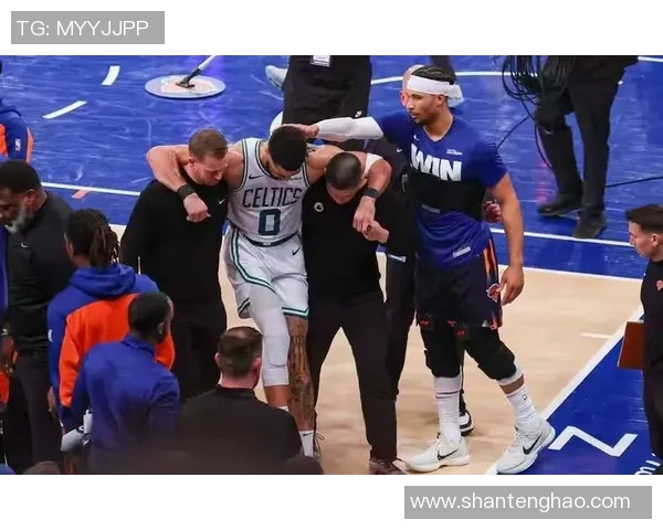 凯尔特人球星因伤提前退出比赛,备战计划受挫 凯尔特人球星因伤提前退出比赛,备战计划受挫