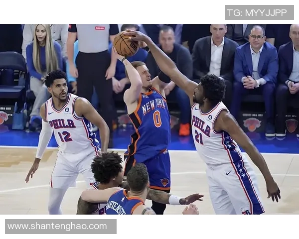 尼克斯战胜魔术，重燃季后赛希望