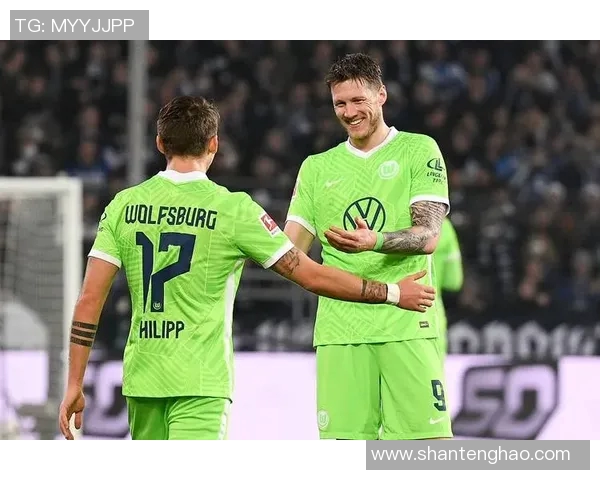 沃尔夫斯堡主场遭受惨败,客队压哨绝杀成功翻盘 沃尔夫斯堡主场遭受惨败,客队压哨绝杀成功翻盘