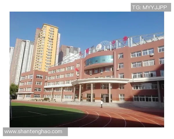 吕俊虎的奋斗故事与人生哲学探讨:从平凡到卓越的成长之路 吕俊虎的奋斗故事与人生哲学探讨:从平凡到卓越的成长之路