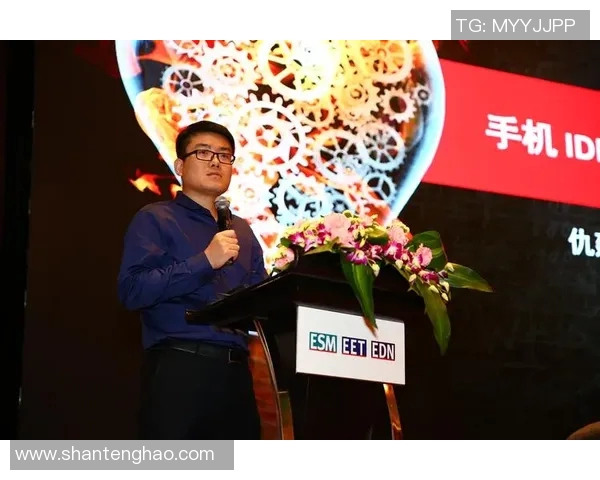 贾诚的成长之路：从平凡少年到卓越领袖的奋斗历程